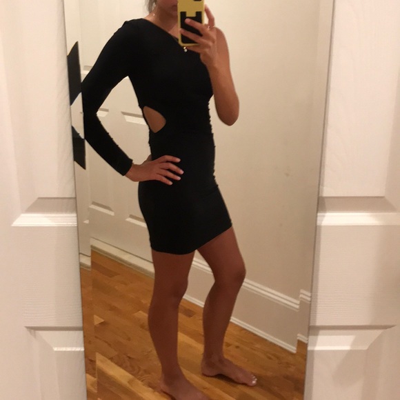LBD with Waist Cutout - Picture 2 of 4